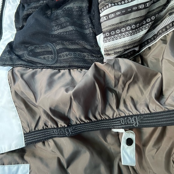 Orage white ski/snowboarding hooded jacket size XS. - Picture 9 of 11